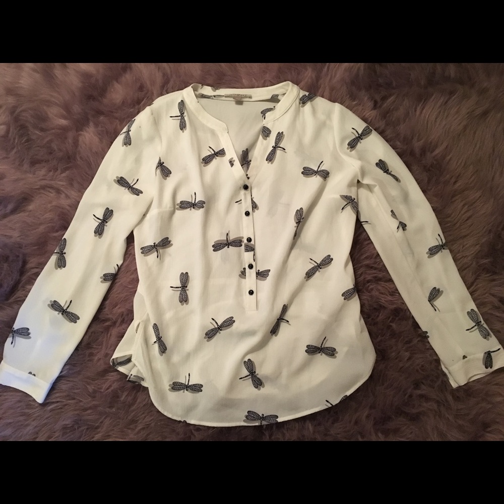 Roz & Ali long sleeve half button down blouse